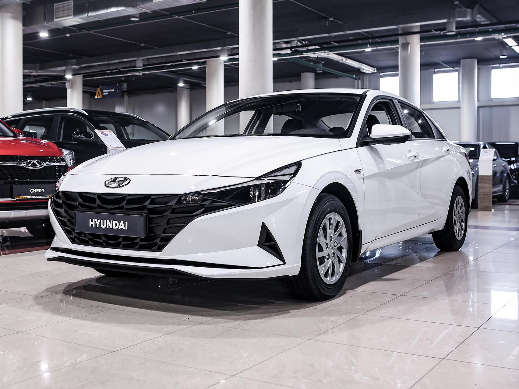 Спецпредложение на Hyundai Elantra от 2051000 ₽ в Москве. Купить Хендай  Elantra, 128 л.с., передний привод, автомат, бензин — Автосалон Level Auto